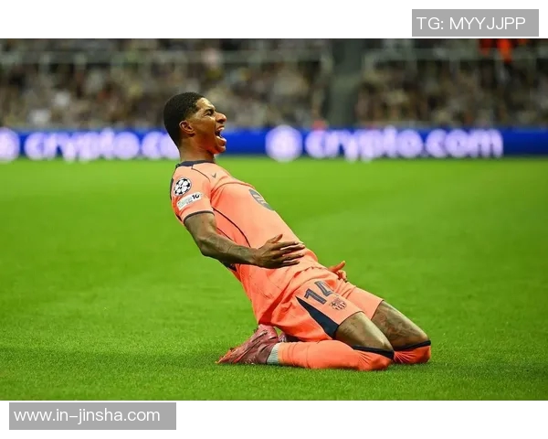 德罗在巴萨感到无奈俱乐部回应称他不愿留也无能为力